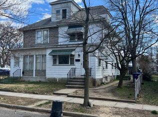211 Vine St, Delanco, NJ 08075