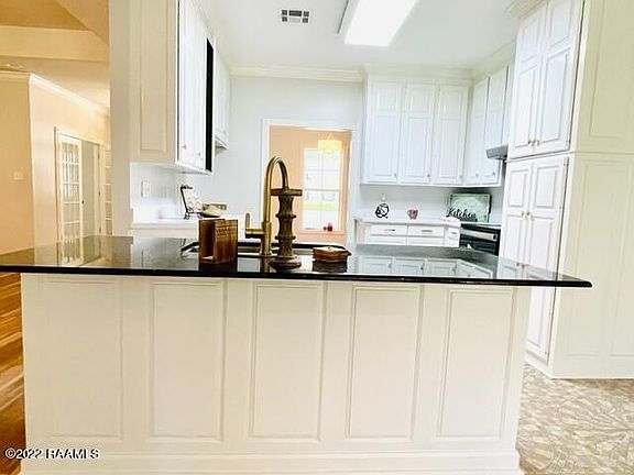 2nd image of 1020 Northcross Ln