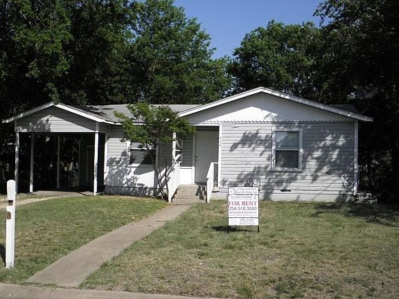 2nd image of 804 Morris Dr