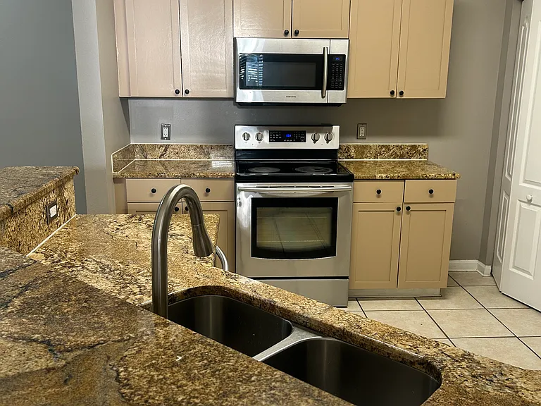 8848 Villa View Cir #308 — Photo 20
