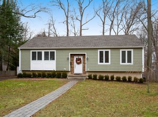 16 Oakland Ave, Atlantic Highlands, NJ 07716