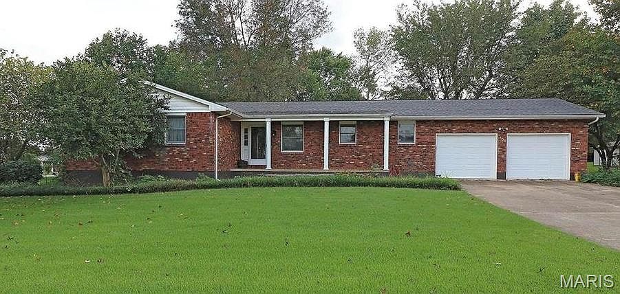 1st image of 108 Hawthorne Dr