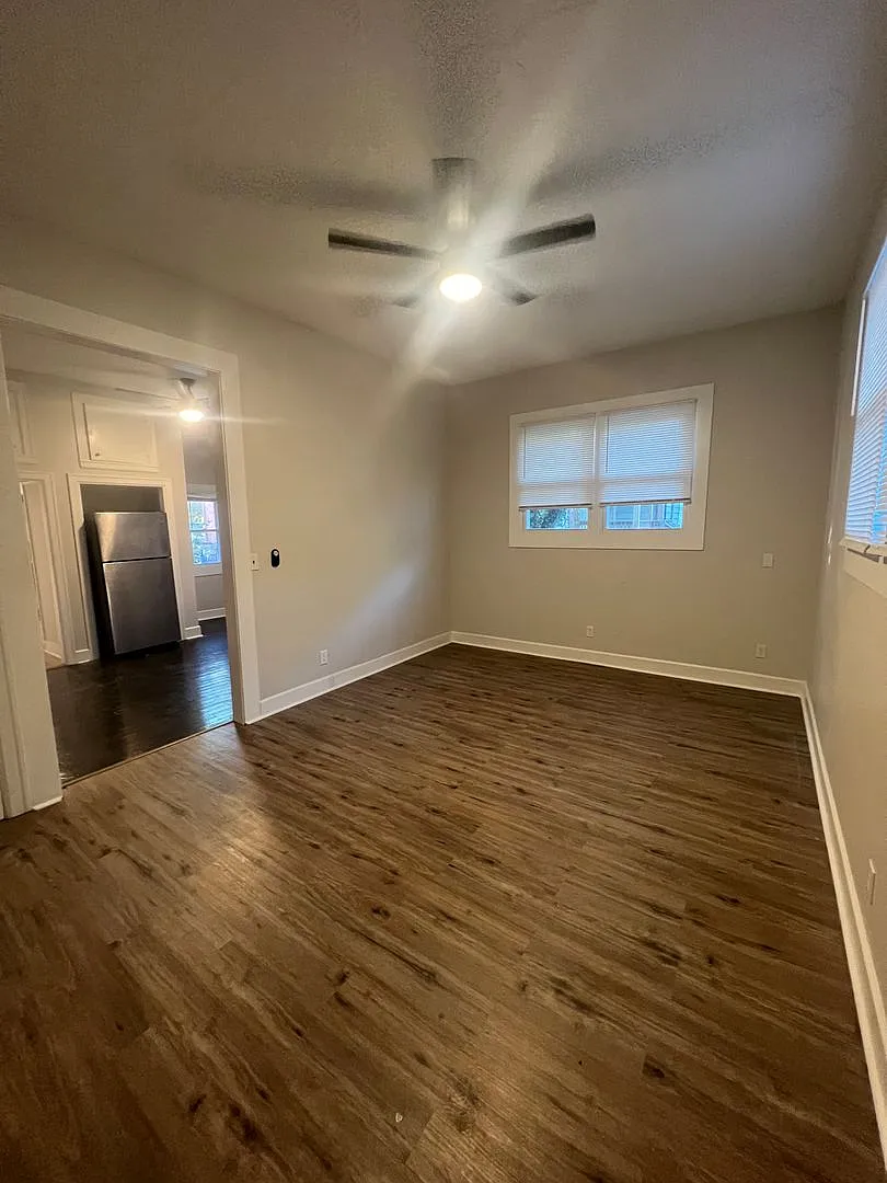 All Utilities Included! Beautiful 1 bed 1 Bath in Prime Location. — Photo 2