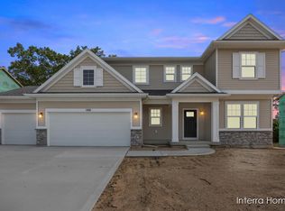 1418 Kimber Dr, Lowell, MI 49331