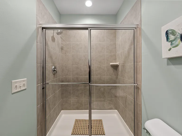 501 Abbey Ridge Ct — Photo 13