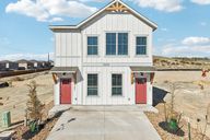 7127 Magnolia Crk Unit 101-S1511-026.jpg