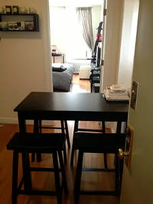 Rented by Bapple | media 10