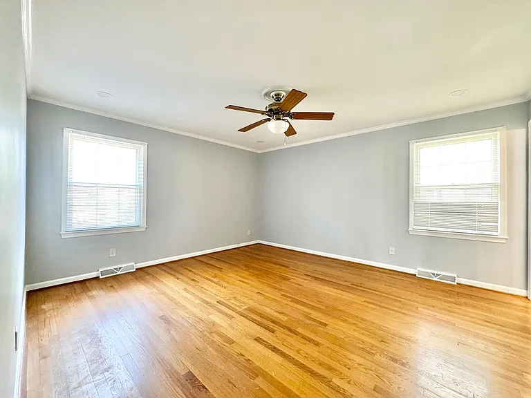 6104 Buckhorn Rd — Photo 16