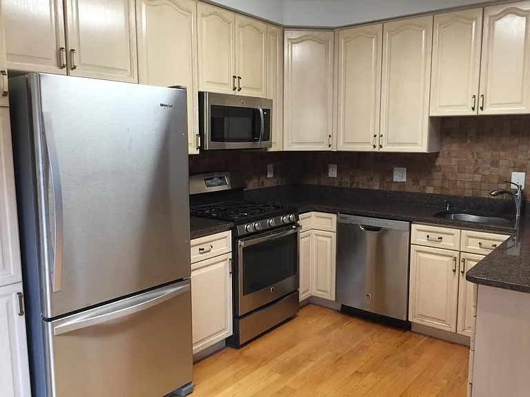 6121 Bricker Ln — Photo 12