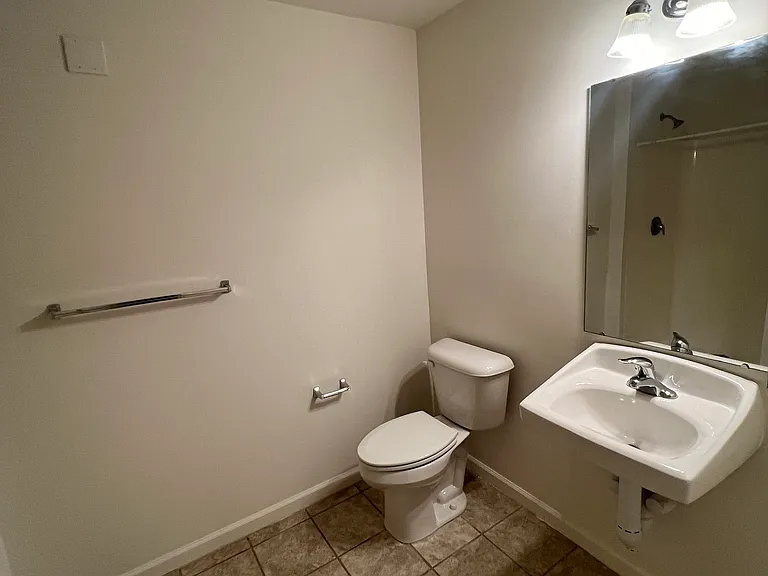 150-152 Barclay St #604 — Photo 9