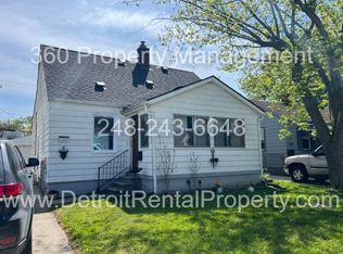 22082 Lambrecht Ave, Eastpointe, MI