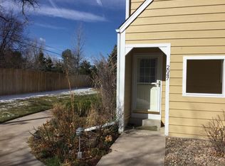 2047 S Balsam St, Lakewood, CO 80227