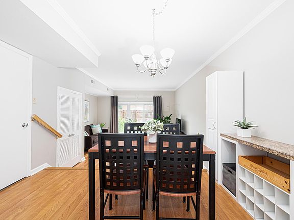 5th image of 2807 Chateau Cir #80