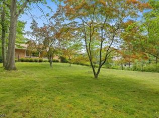 155 Emerson Rd, Somerset, NJ 08873