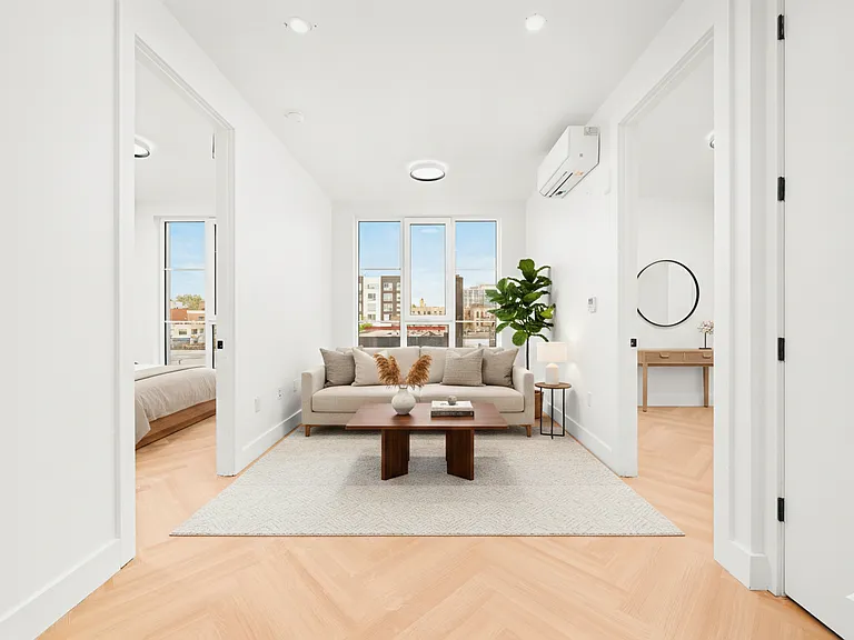 34-16 38th St #430 — Photo 3