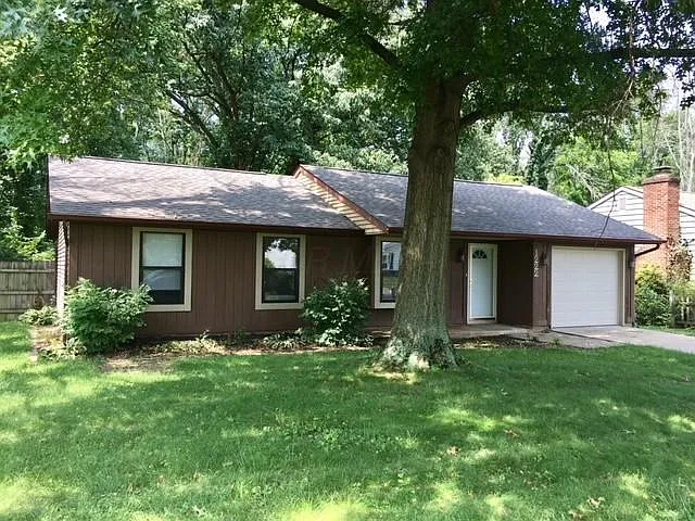 1222 Linda Ln photo 1
