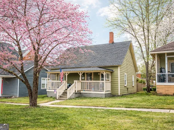 7 Cotton Ave, Porterdale, GA 30014