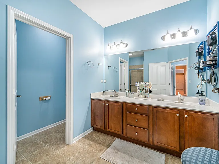 16519 S Fox Run Cir — Photo 17