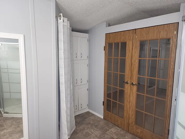 6806 Tree Top Dr — Photo 8