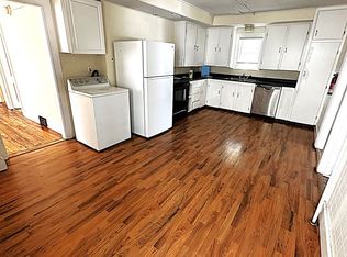 186 Pine St, Burlington, VT 05401