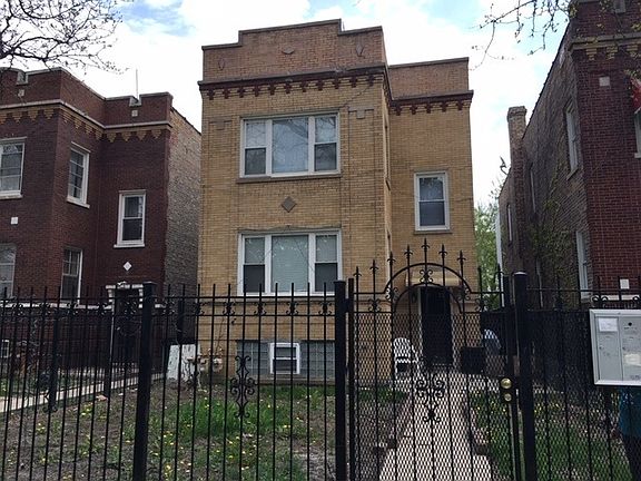 2nd image of 1725 N Luna Ave