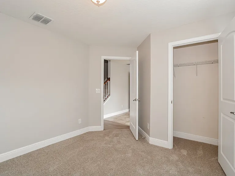 1705 Southern Oak Loop — Photo 13