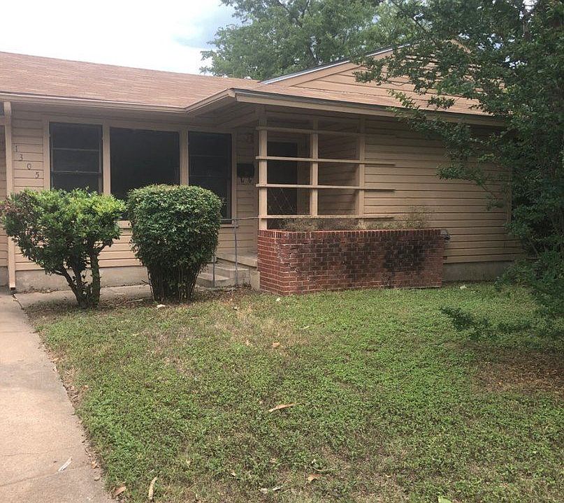 1st image of 1305 Hermosa Dr