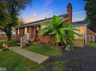 10948 Scaggsville Rd, Laurel, MD 20723