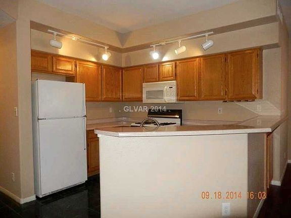 5th image of 1519 Lake Placid Ter