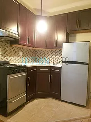 Rented by Uptown Flats LLC