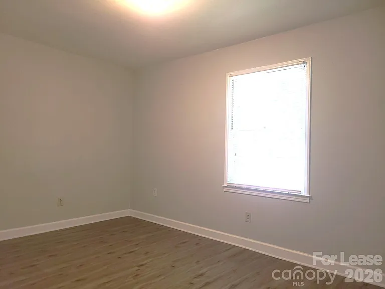 2141 Selwyn Ave #104 — Photo 9