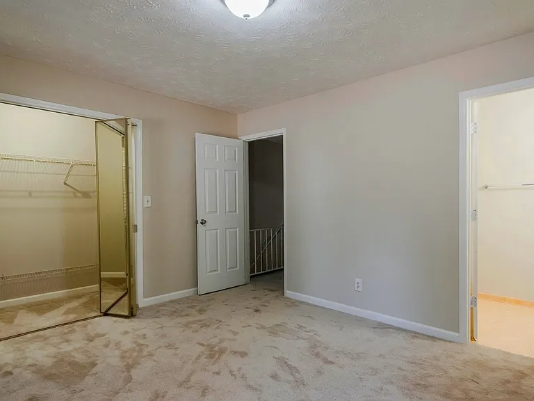 2782 Country Ct SE #A — Photo 2