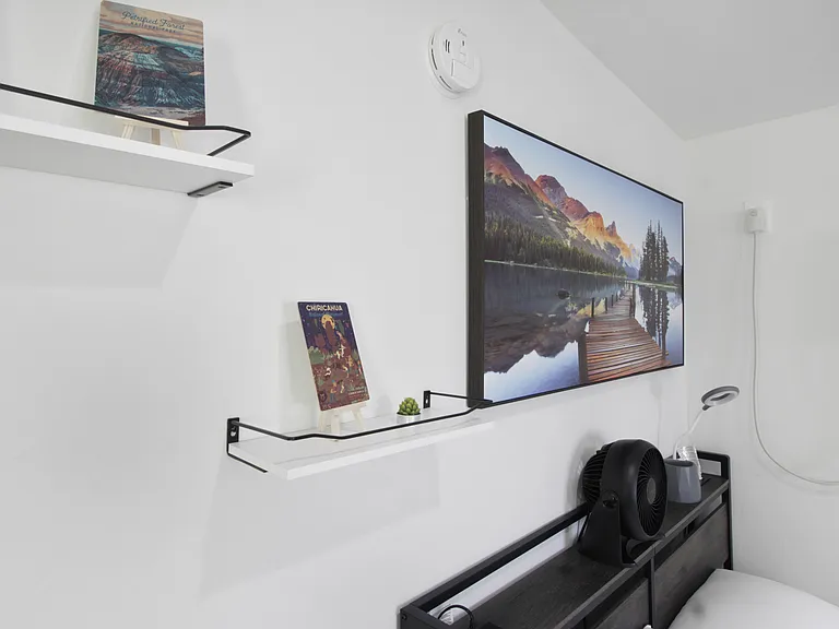 802 W Calle Francita — Photo 6