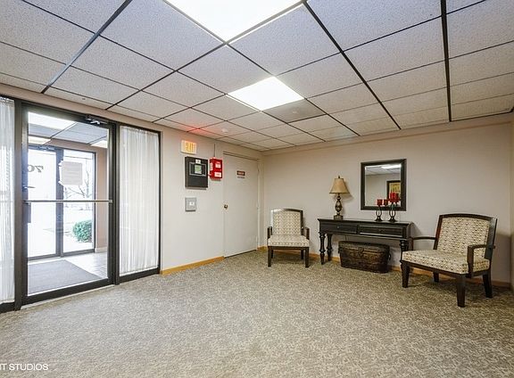 2nd image of 700 Graceland Ave APT 201