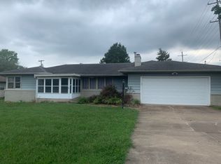 1805 S Prairie Ln, Springfield, MO 65804
