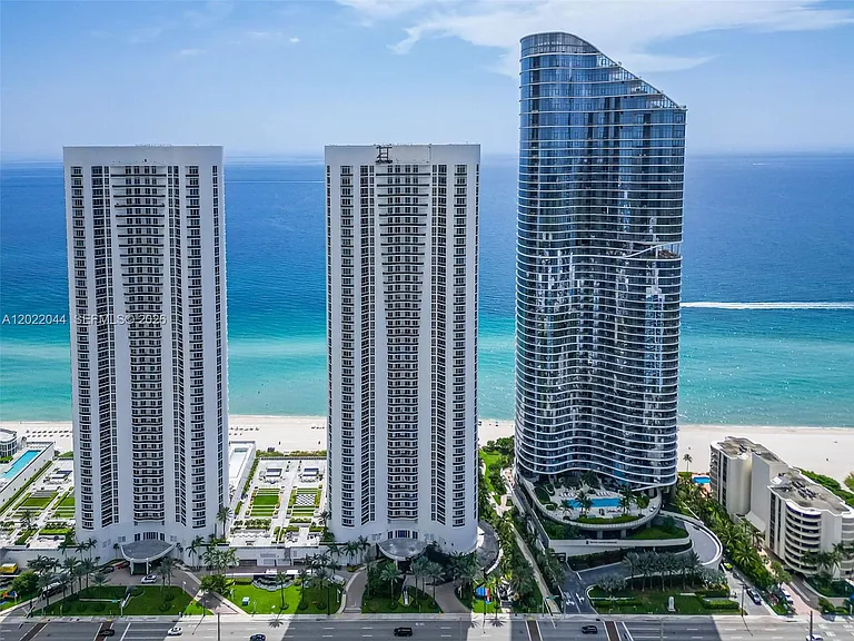 15811 Collins Ave #3407 — Photo 38
