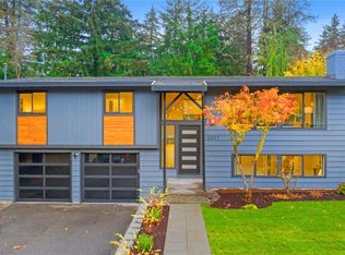 13027 28th Ave NE, Seattle, WA 98125