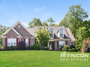230 Glade Knoll Trl, Fayetteville, GA 30215
