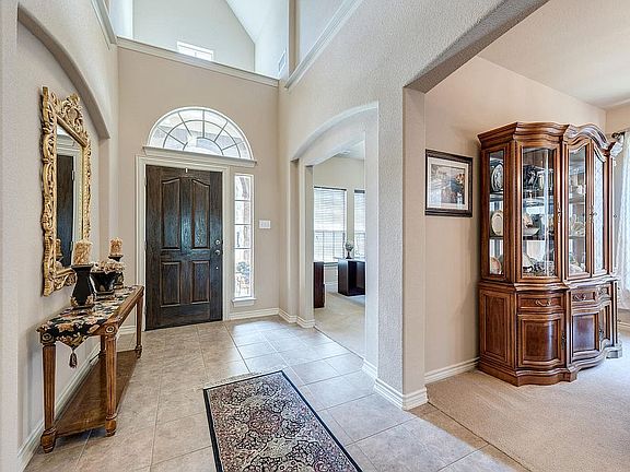 4th image of 3529 Beekman Dr