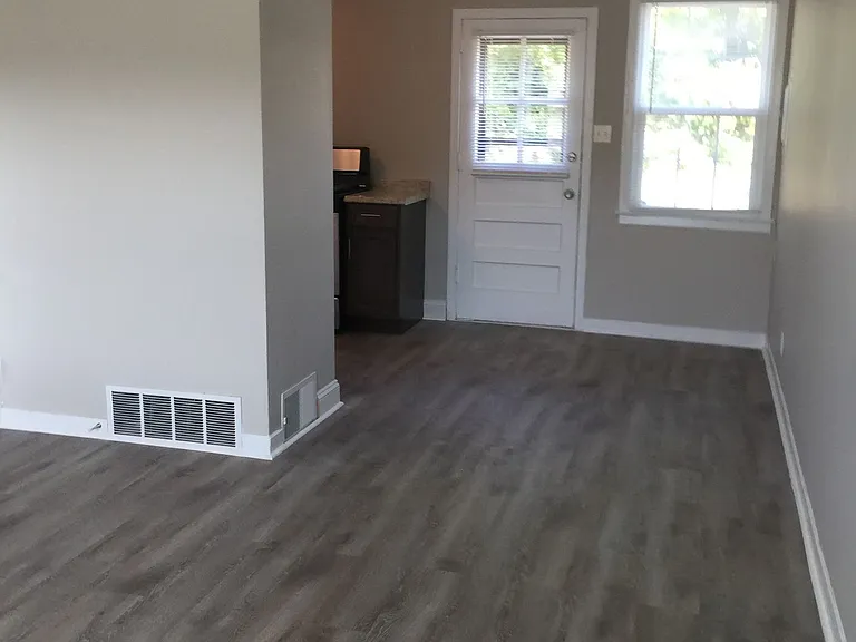 Lone Oak Villas — Photo 4