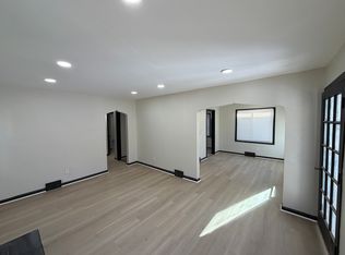 3910 Grayton St, Detroit, MI 48224