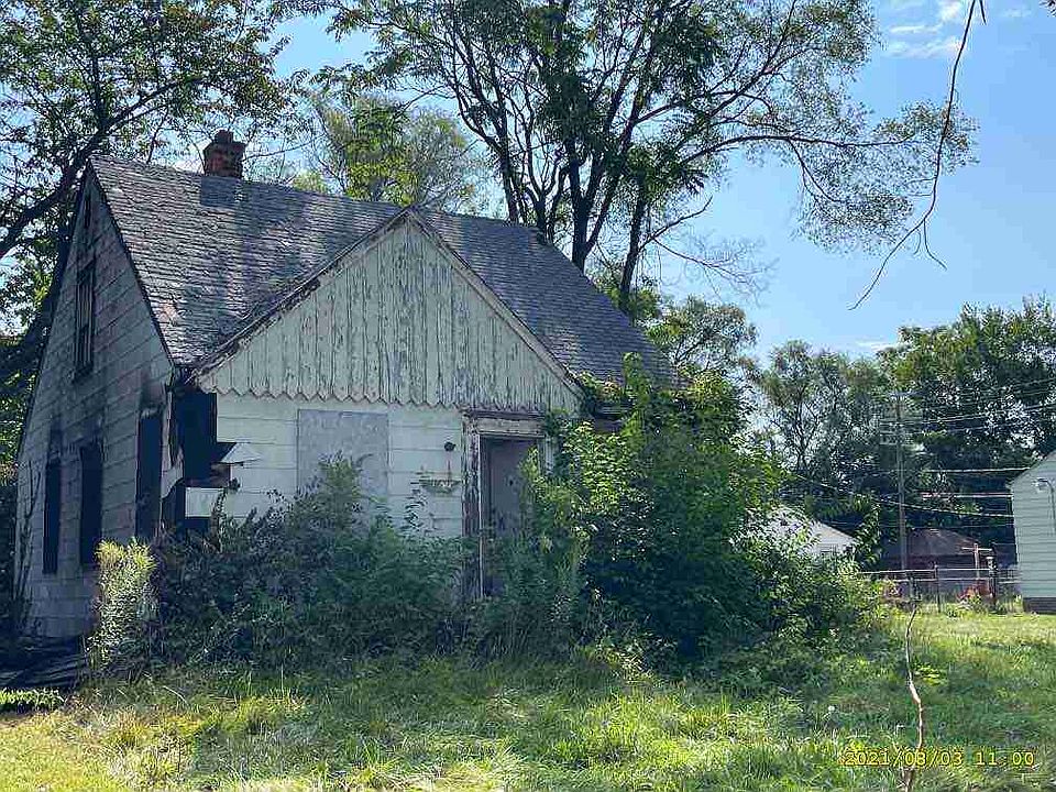 18520 Hawthorne