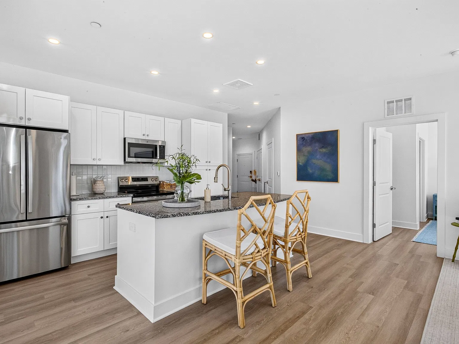 Stonington Village Apartments — Photo 4