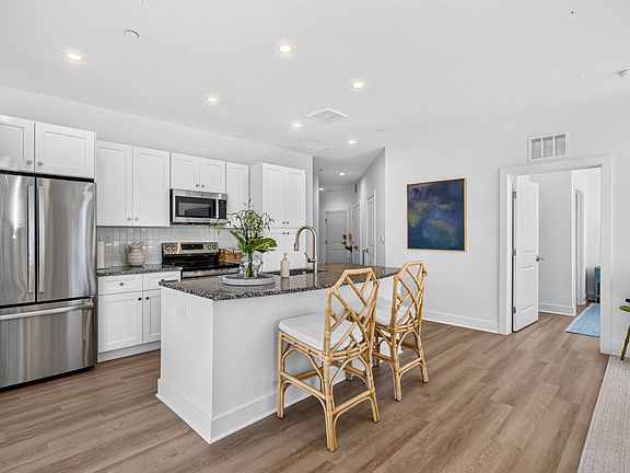 4th image of 45 Village Gate Dr #1211