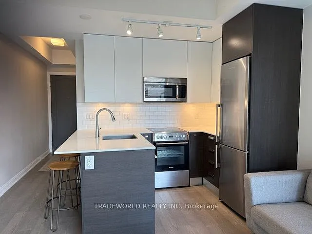 42 Charles St E #1205 — Photo 6