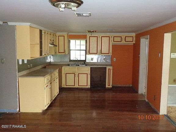 3rd image of 1027B Coteau Holmes Hwy