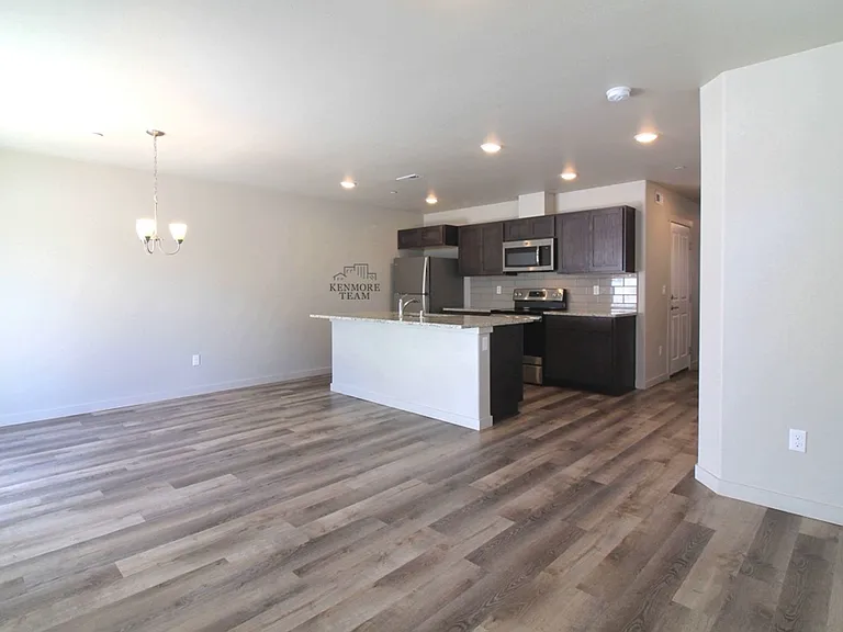 9 N Jefferson St #110 — Photo 4