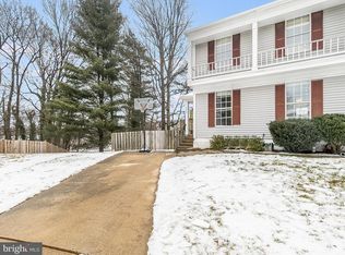 6008 Powells Landing Rd, Burke, VA 22015