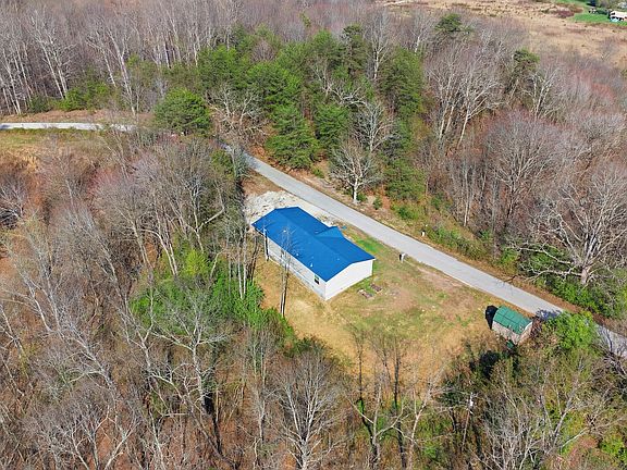 3rd image of 277 Shuler Rd