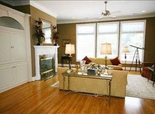 207 Hemingford Cir, Simpsonville, SC 29681